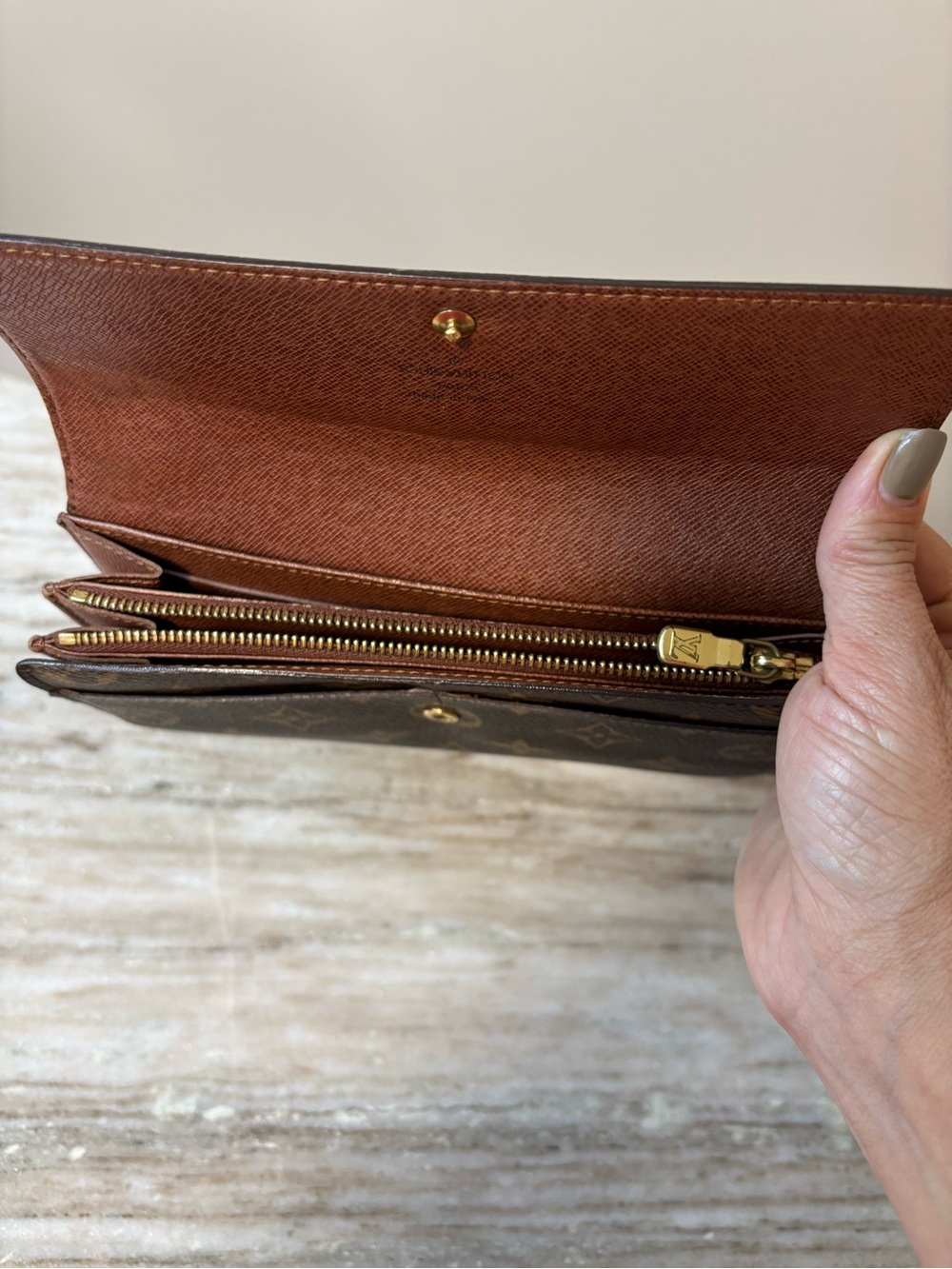Louis Vuitton Monogram Long Wallet Brown Canvas Snap Closure Vintage LV Wallet - Picture 9 of 11